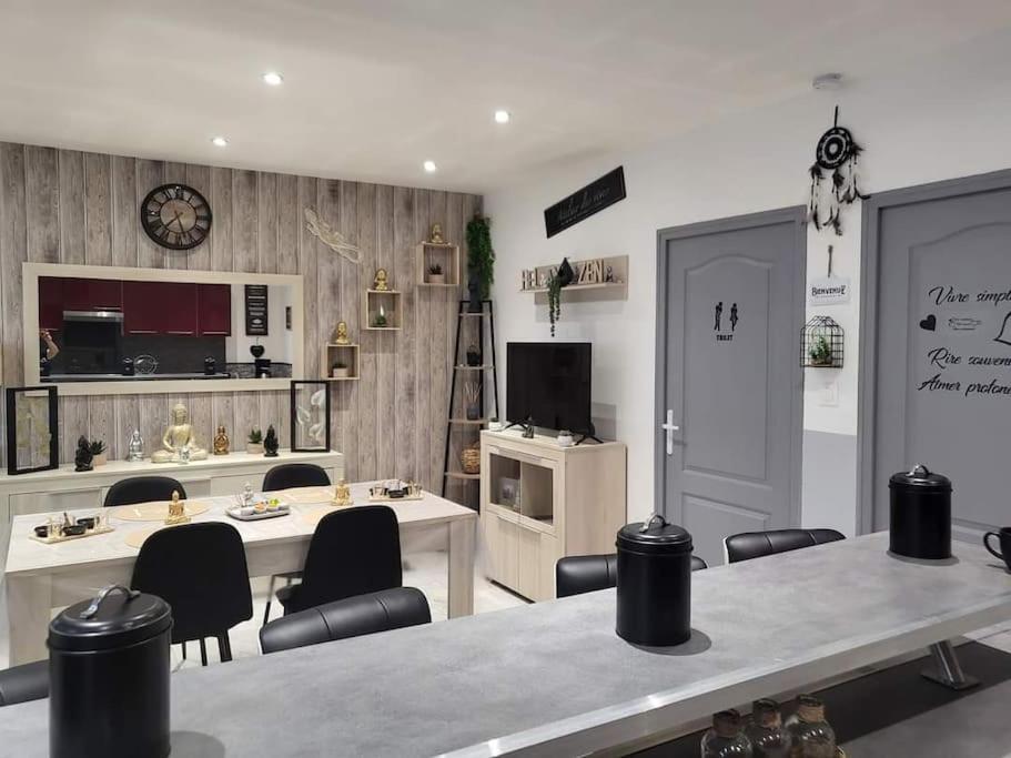 Appartement Chez Graziella Rez-De-Chaussee 칼라이스 외부 사진